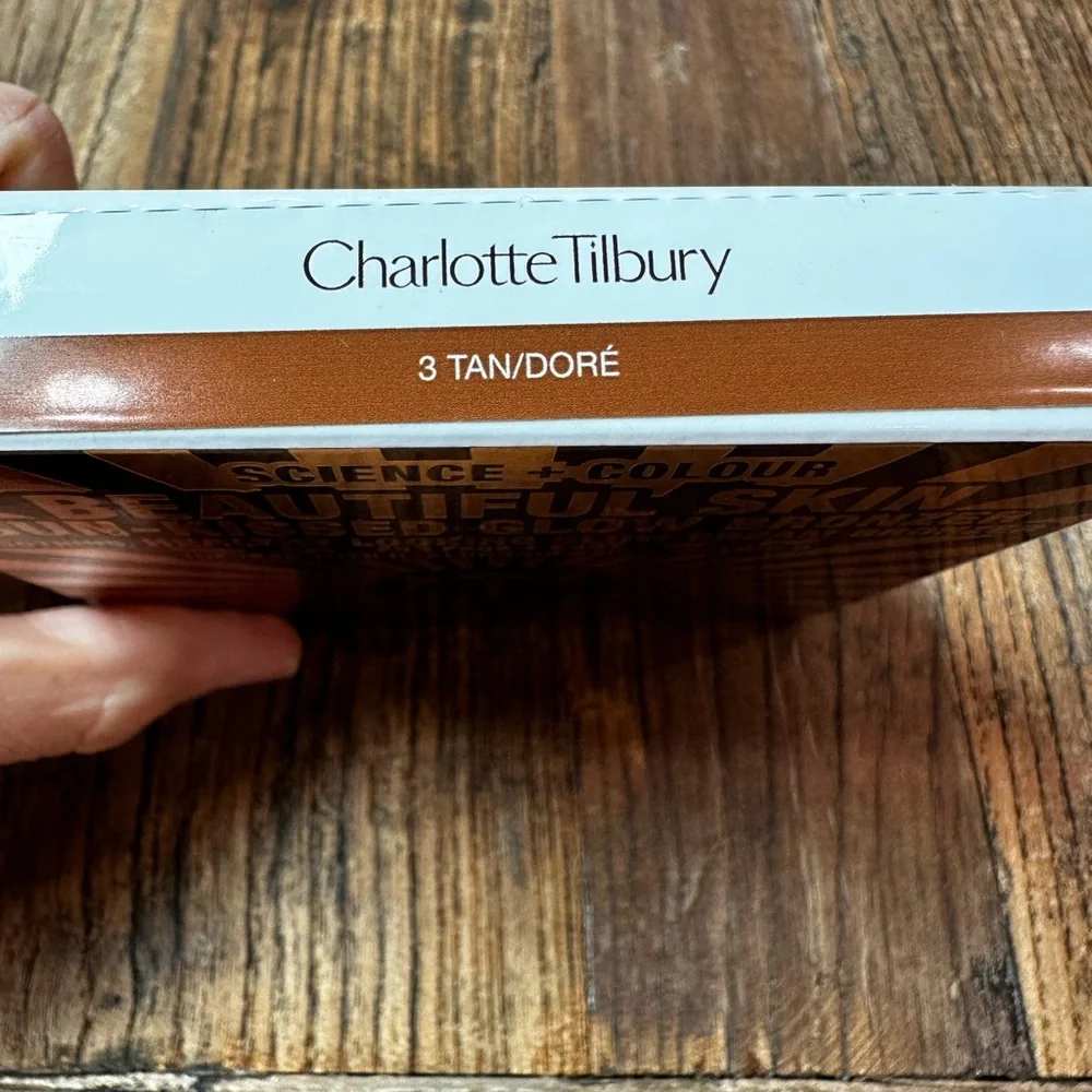 Charlotte tilbury Beautiful Skin Cream Bronzer - Bronze brand new with box